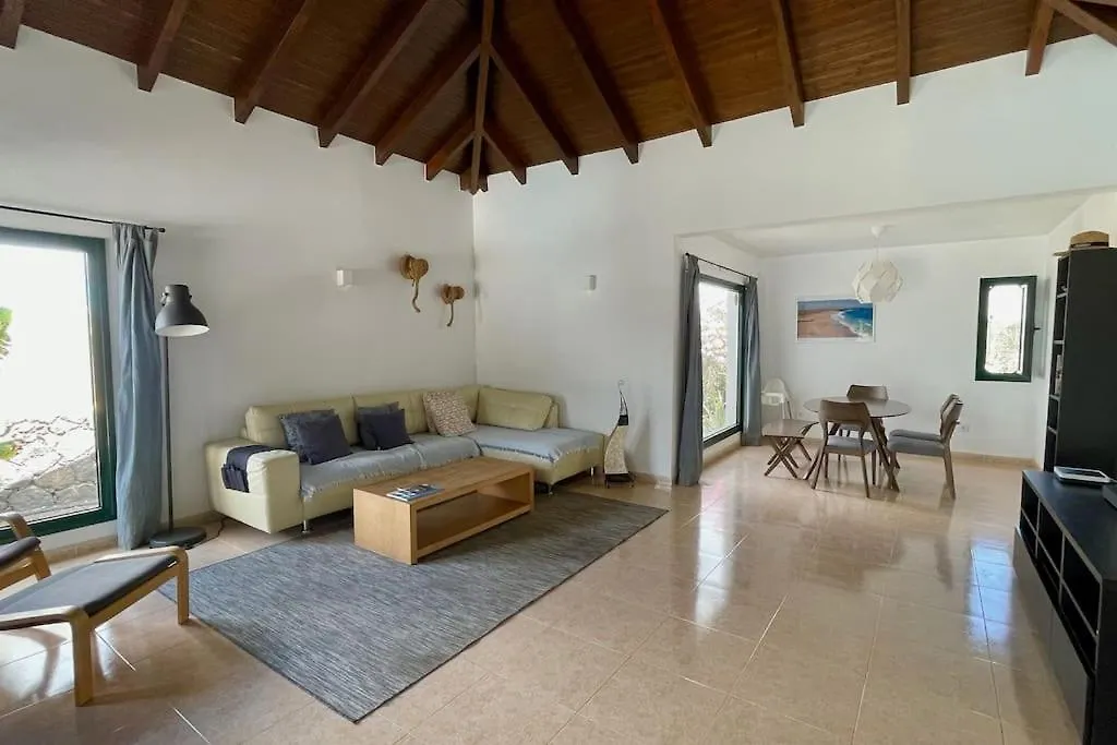 Villa Spacieuse Et Lumineuse Avec Piscine Chauffee لا أوليفا