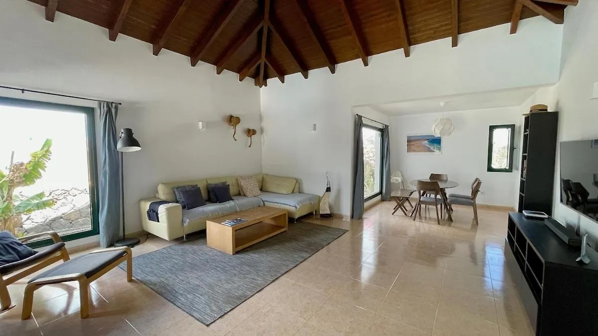 Villa Spacieuse Et Lumineuse Avec Piscine Chauffee لا أوليفا